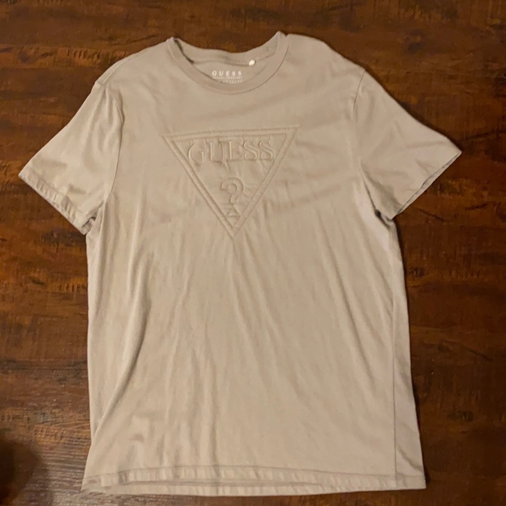 Guess brand t-shirt